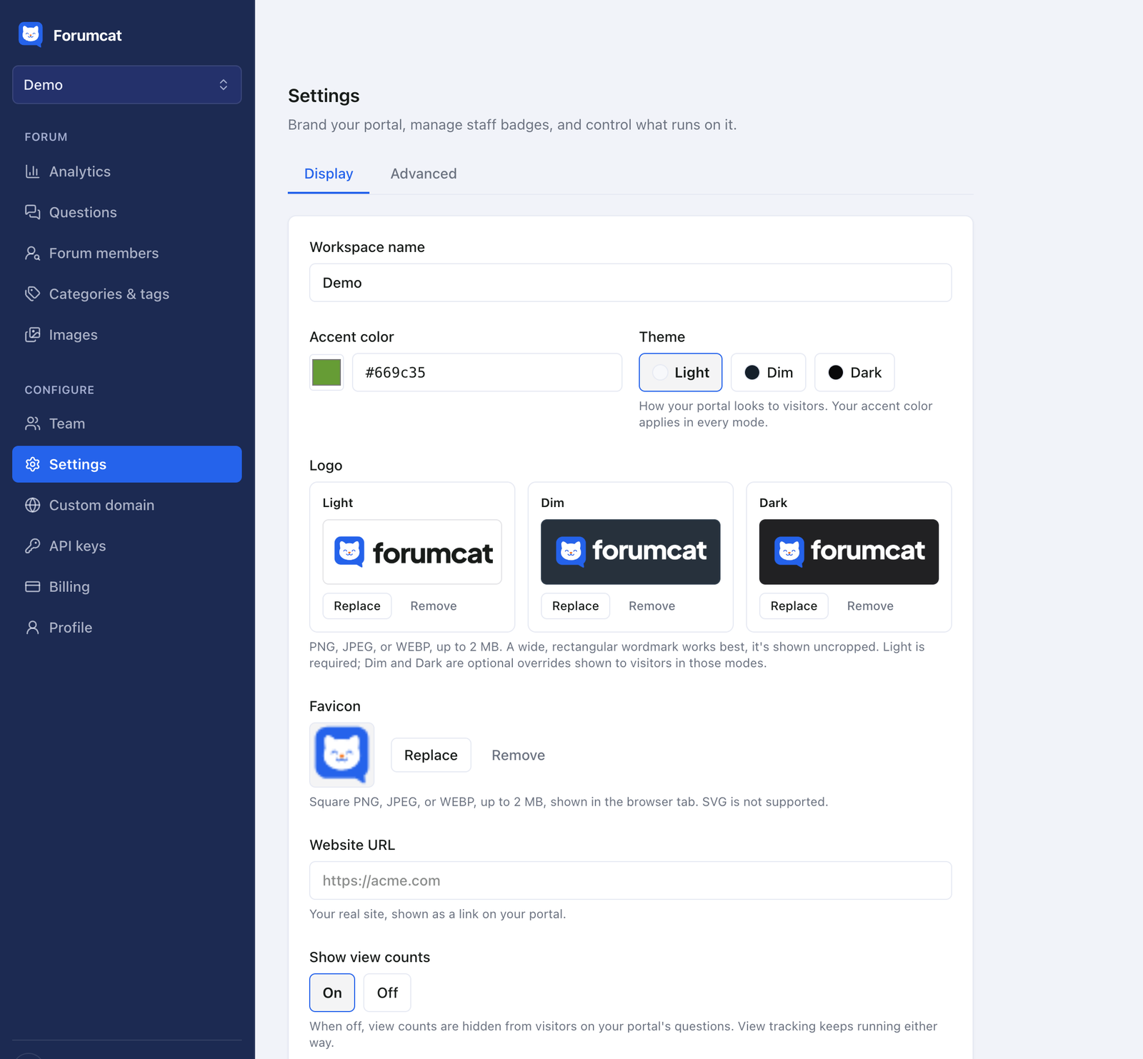 Portal settings: logo, favicon, accent color, and Light, Dim or Dark theme.